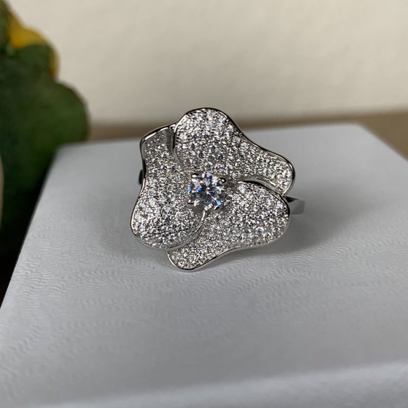 NEW Size 5 Real Silver (not plated) & Pave CZ Flower Ring - Picture 10 of 11